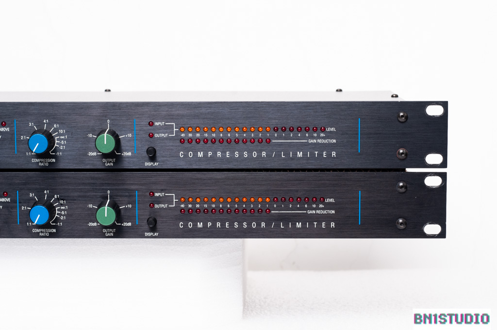 dbx 160A Compressor, stereo pair, set #77 - Image 3